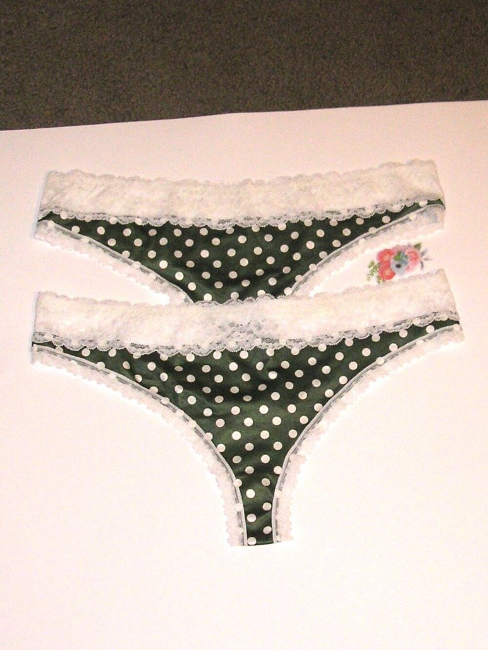 Set of 2 Polka Dot Lace Trim Thong Panties Lingerie XL NWOT